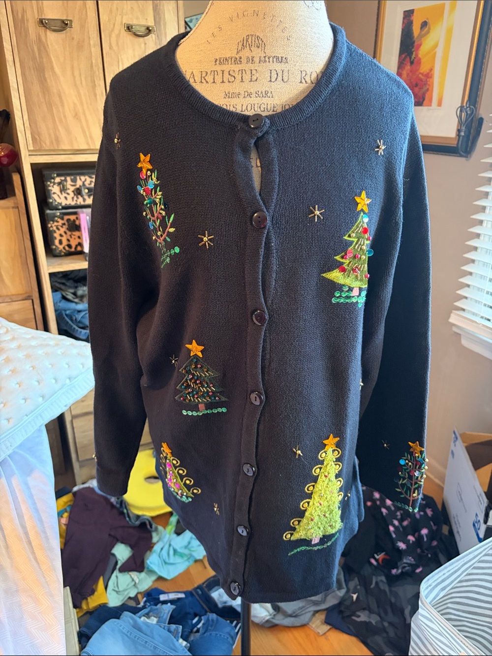 Womenโs Black Embroidered Christmas Tree Cardigan Sweater - 1X